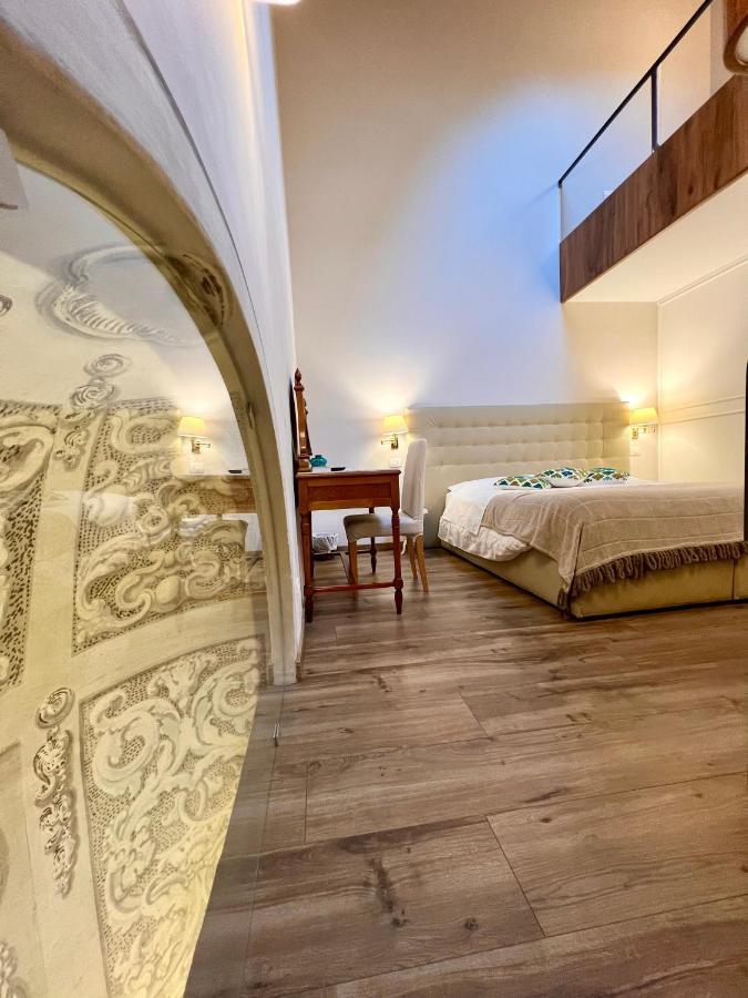סיינה B&B Palazzo Bruchi מראה חיצוני תמונה